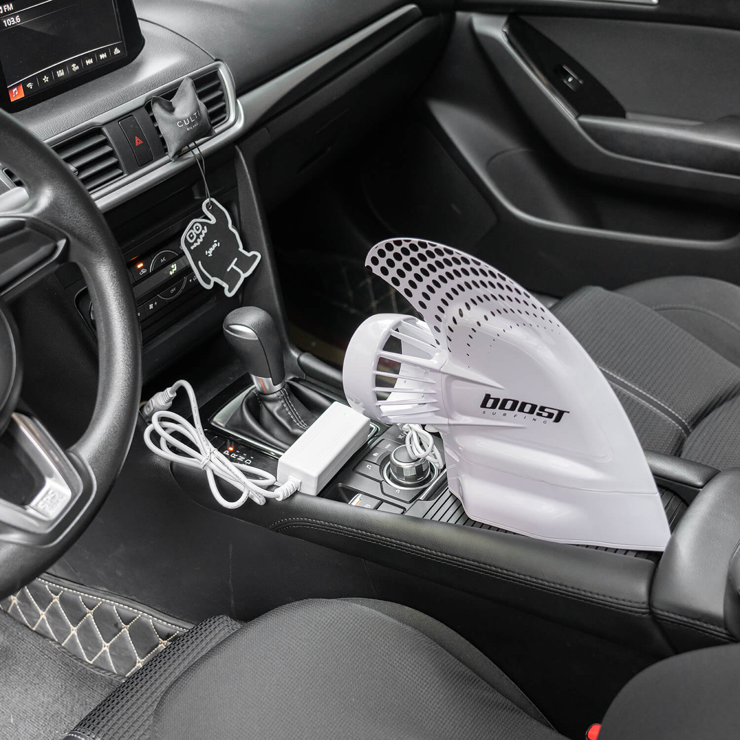 Boost Fin 12V Car Charger